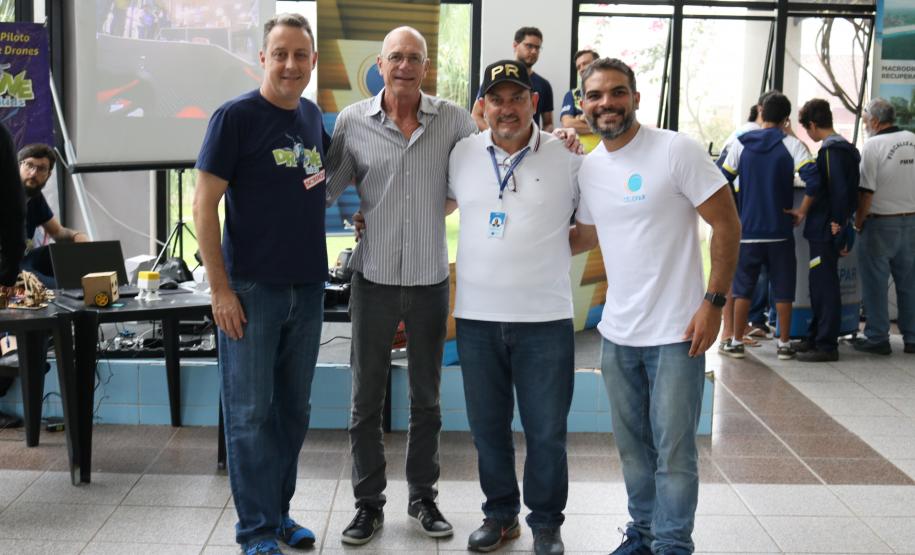 Celepar participa dos jogos de aventura e natureza