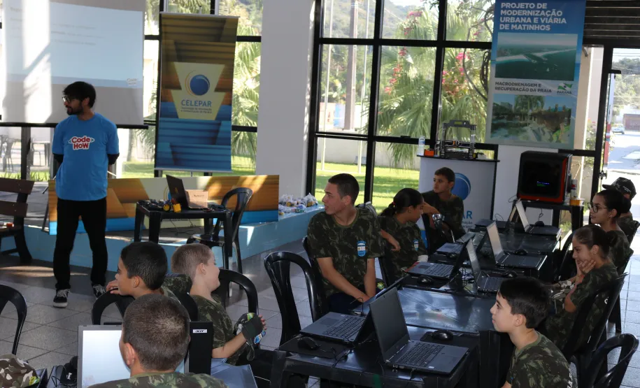 Celepar participa dos jogos de aventura e natureza