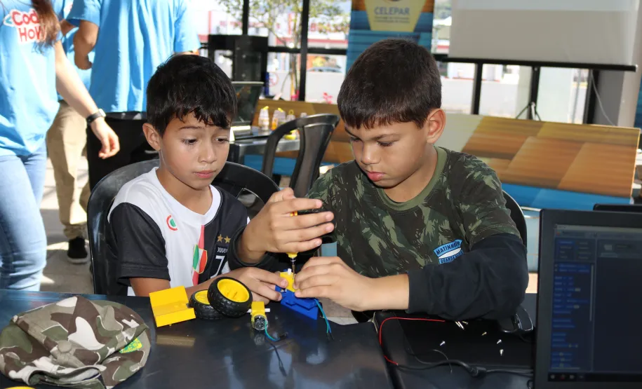 Celepar participa dos jogos de aventura e natureza